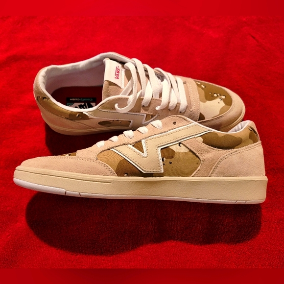 Vans Other - SOLD!! New Vans Lowland CC Desert Camo Tan/White Sneakers Low-Top Shoes - Sz 11
